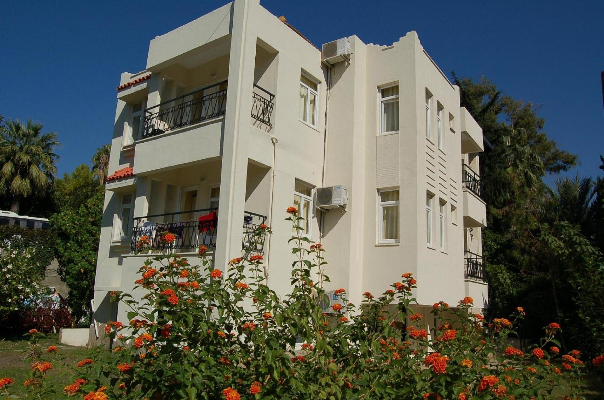 Linda Apart Hotel Side Bagian luar foto