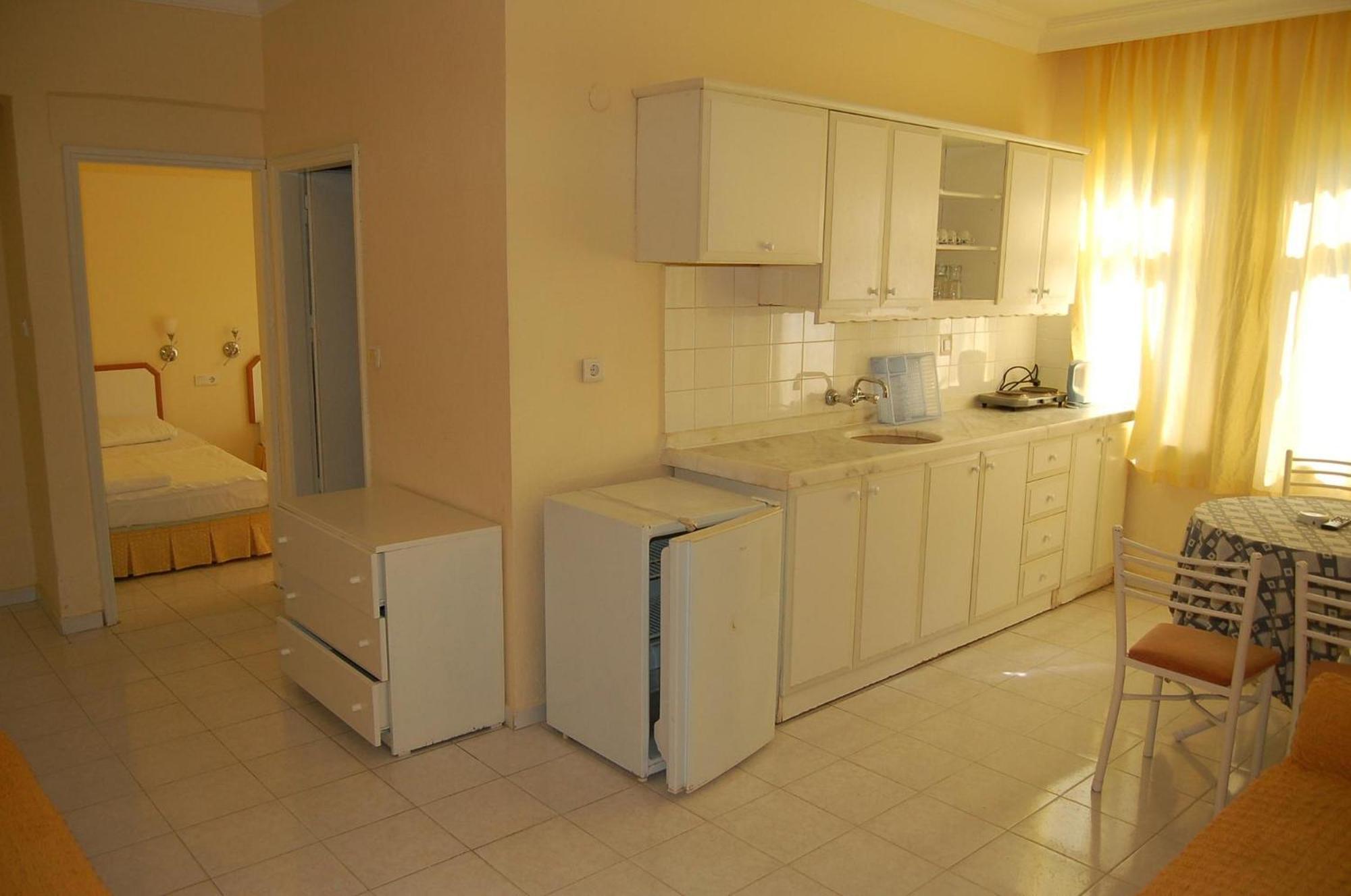 Linda Apart Hotel Side Bagian luar foto